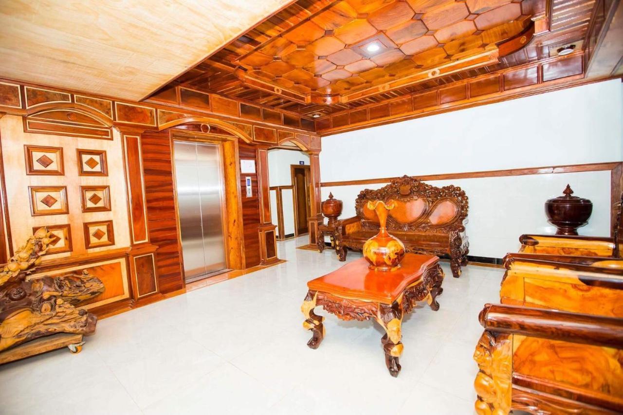 Ly Meng Hotel باتامبانغ المظهر الخارجي الصورة